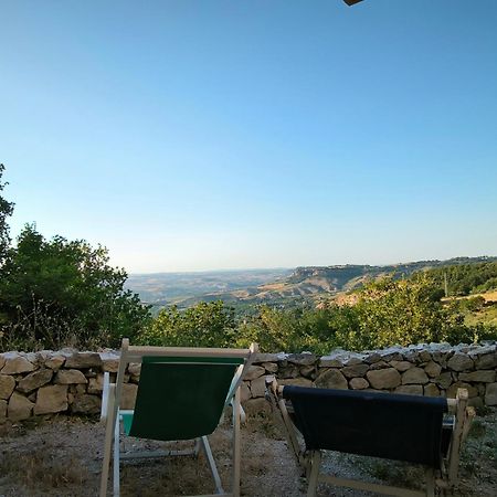 La Casa Dalle Finestre Blu Abbateggio Екстер'єр фото