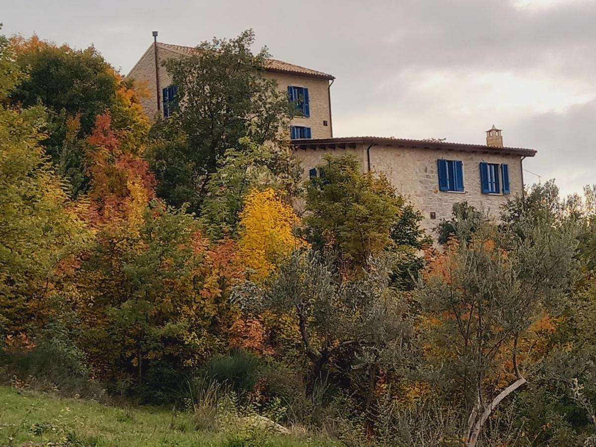 La Casa Dalle Finestre Blu Abbateggio Екстер'єр фото