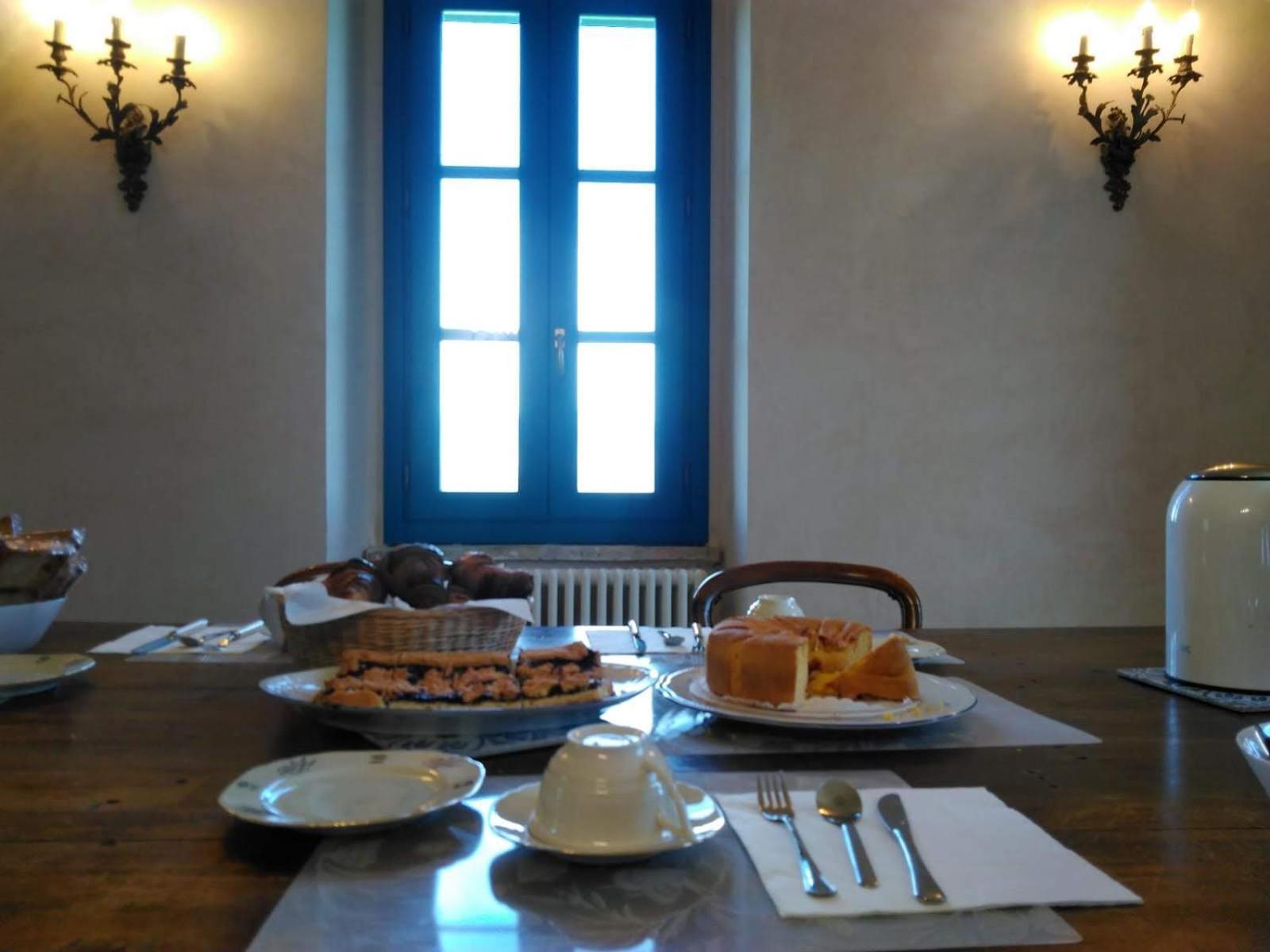 La Casa Dalle Finestre Blu Abbateggio Екстер'єр фото